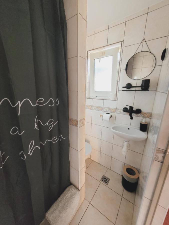 Anna 1 Apartment นีคอร์เซ ภายนอก รูปภาพ